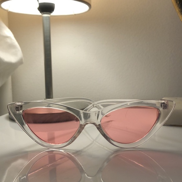 Pink sunglasses bundle - Picture 3 of 4